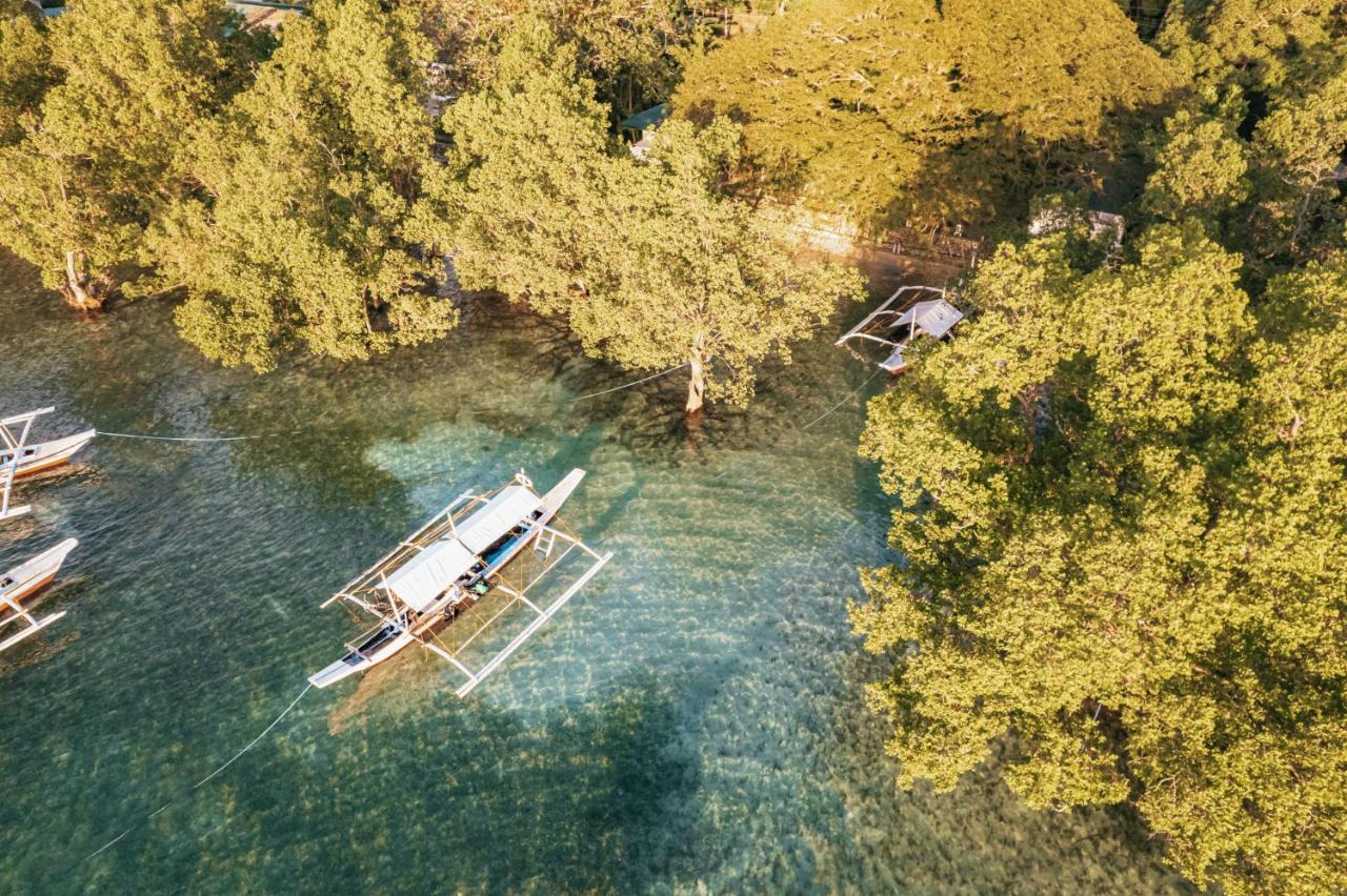 The Three P Beach Resort & Dive Center Agnay Екстериор снимка