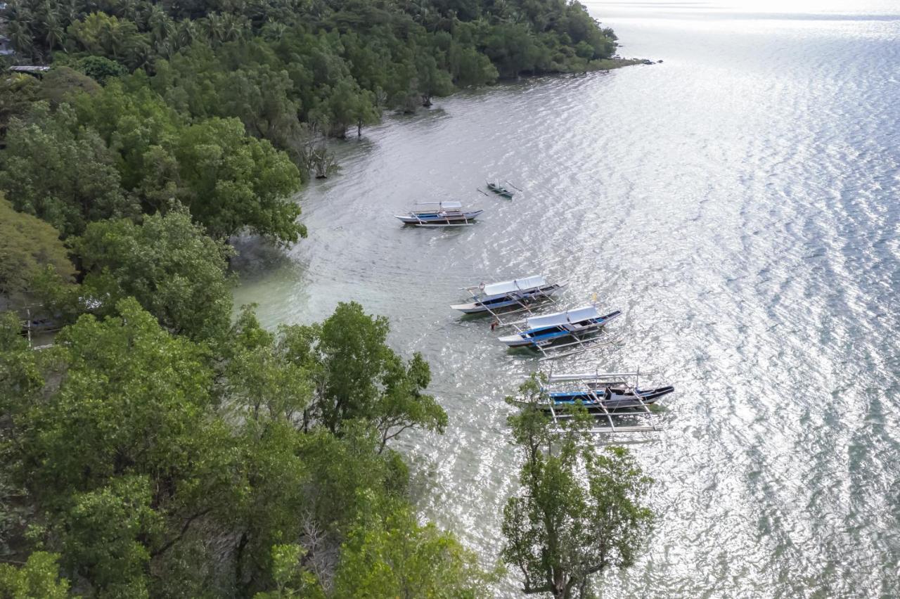 The Three P Beach Resort & Dive Center Agnay Екстериор снимка